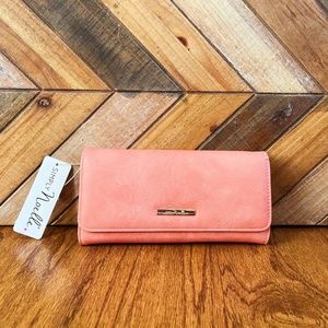 Simply Noelle Wristlet/Clutch in Coral